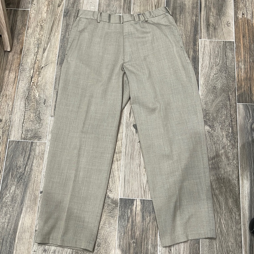 34 x 29 Dockers Slacks